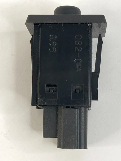 2005-2009 TOYOTA PRIUS SMART KEY CANCEL BUTTON SWITCH ASSEMBLY 15A257