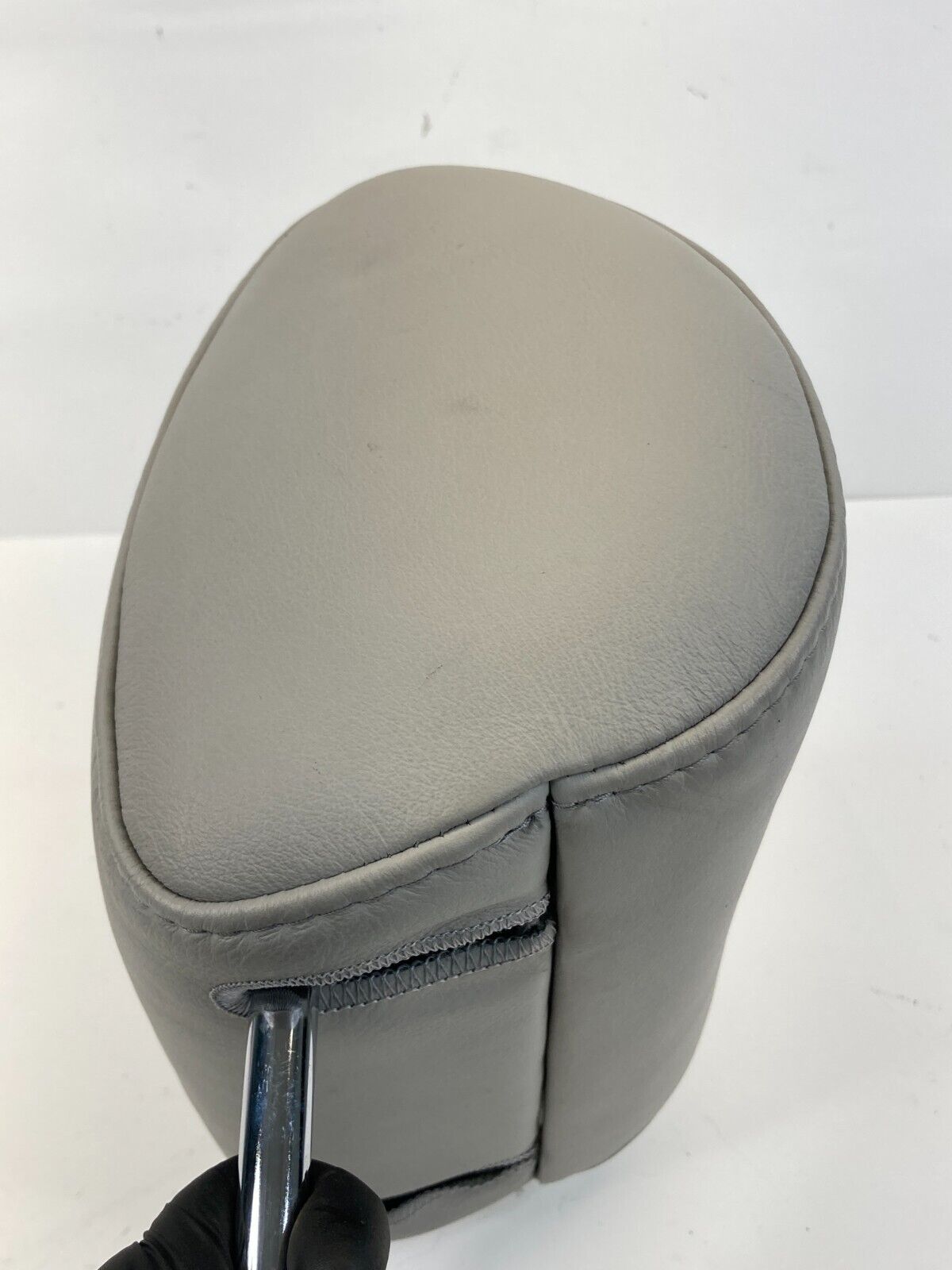 2006-2008 Lexus RX400h Front Right Passenger Side Seat Headrest Head Rest OEM