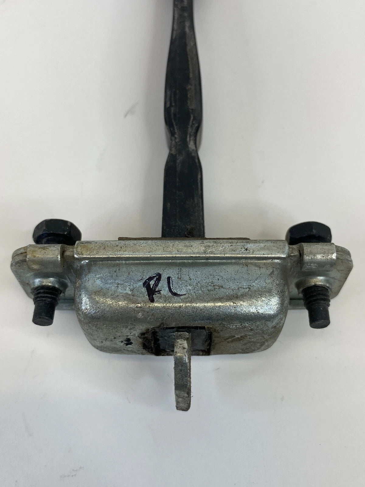 2010-2015 HYUNDAI TUCSON REAR LEFT BACK SIDE DOOR CHECK ARM HINGE STOPPER DETENT
