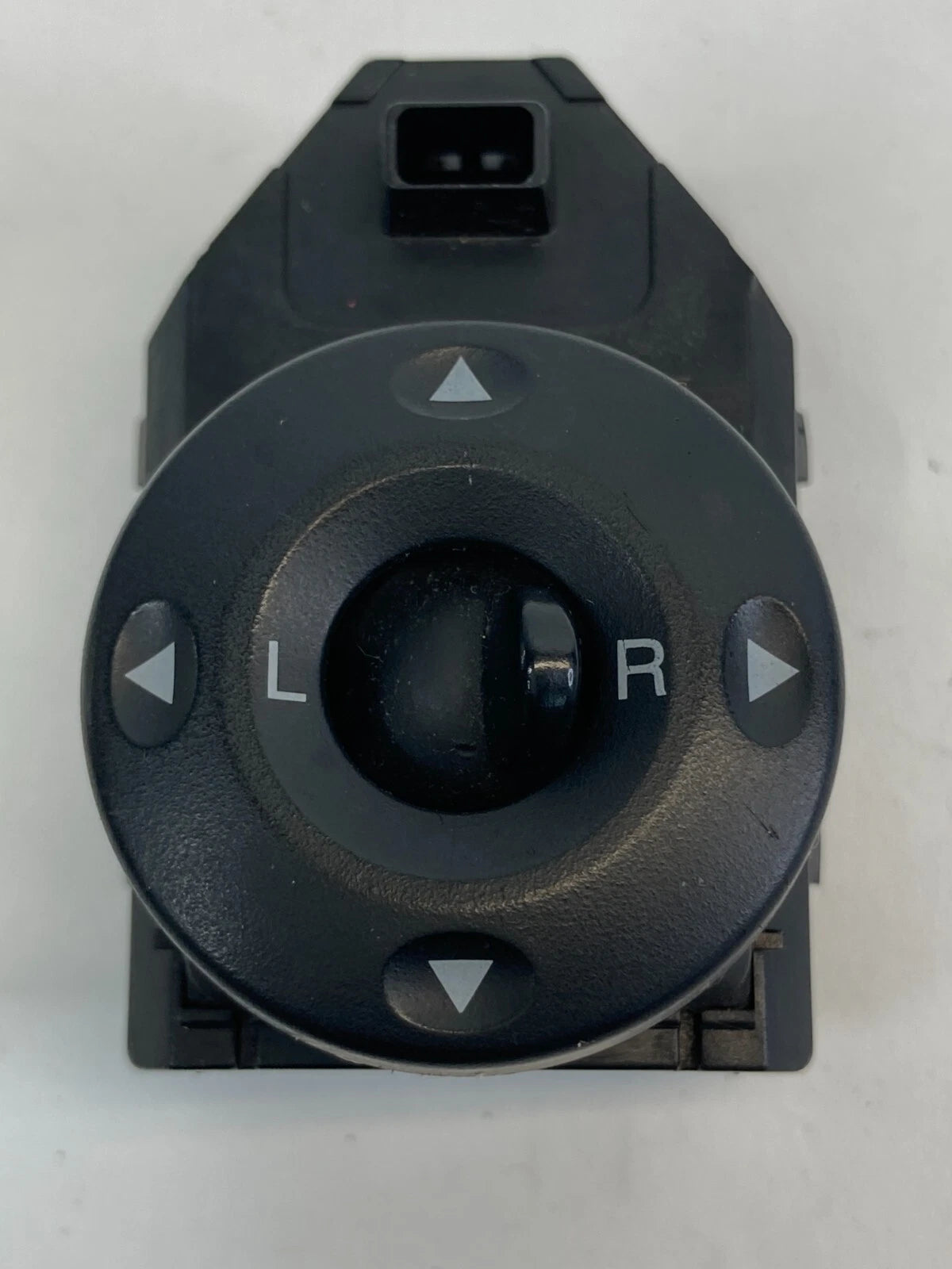 2007-2010 HYUNDAI ELANTRA FRONT LEFT DRIVER DOOR POWER MIRROR CONTROL SWITCH OEM
