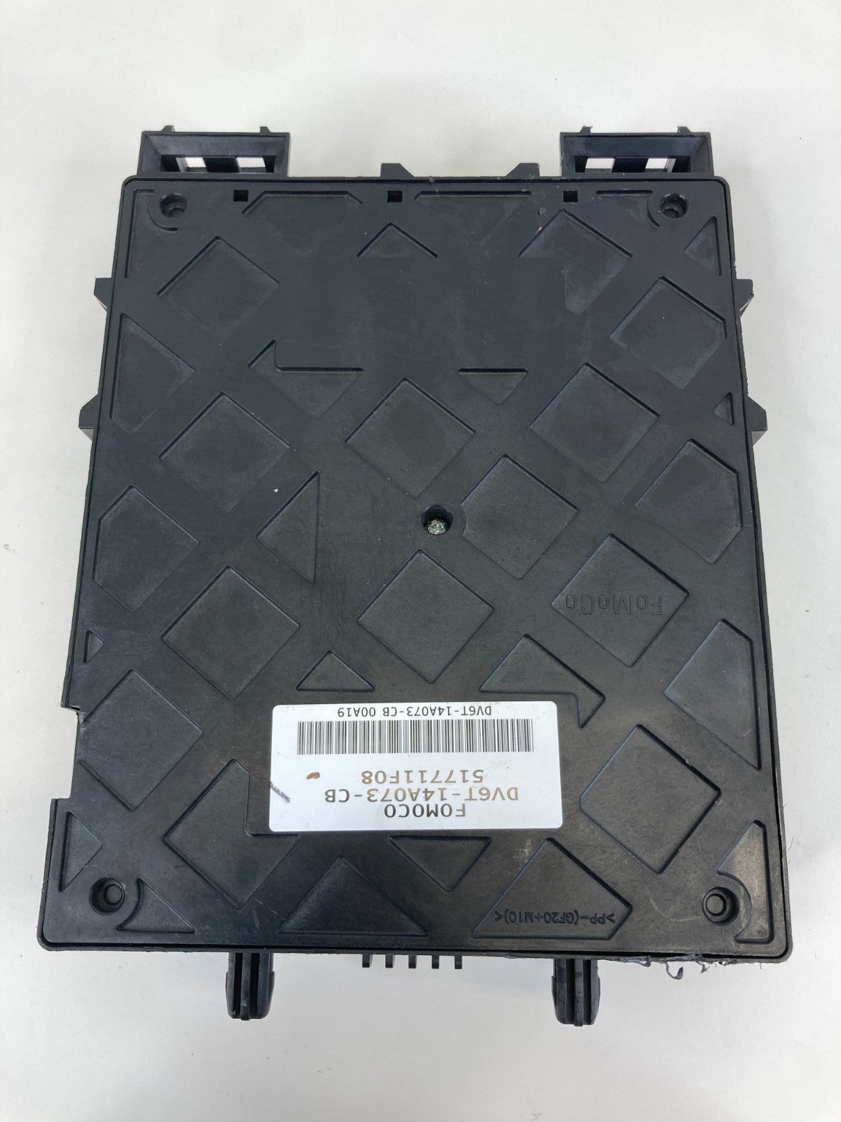 2013-2018 Ford C-Max 2.0L AT Fuse Relay Box Body Control Module DV6T-14A073-CB