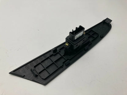 2004-2009 MAZDA 3 MAZDA3 REAR RIGHT SIDE DOOR POWER WINDOW SWITCH B32H5281J OEM