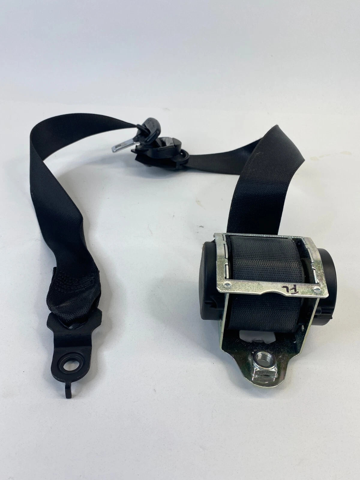 2006-2010 MERCEDES-BENZ R350 07-09 R320 FRONT LEFT SIDE SEAT BELT RETRACTOR OEM