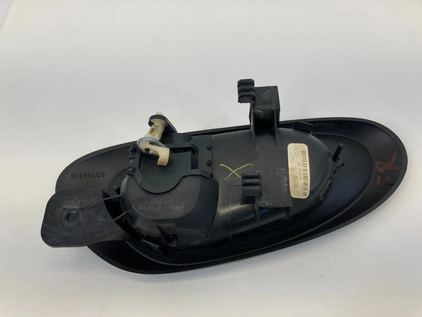 2002-2009 CHEVROLET TRAILBLAZER FRONT RIGHT SIDE INTERIOR DOOR HANDLE 15214506