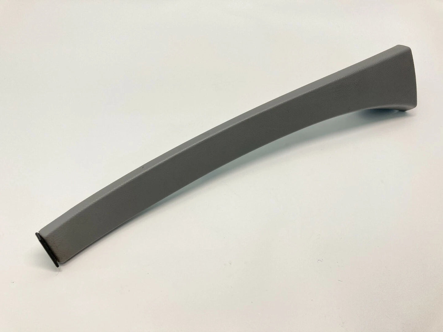 2004 05 06 2007 BMW 525I CENTER CONSOLE ARMREST UPPER STRIP MOLDING TRIM OEM