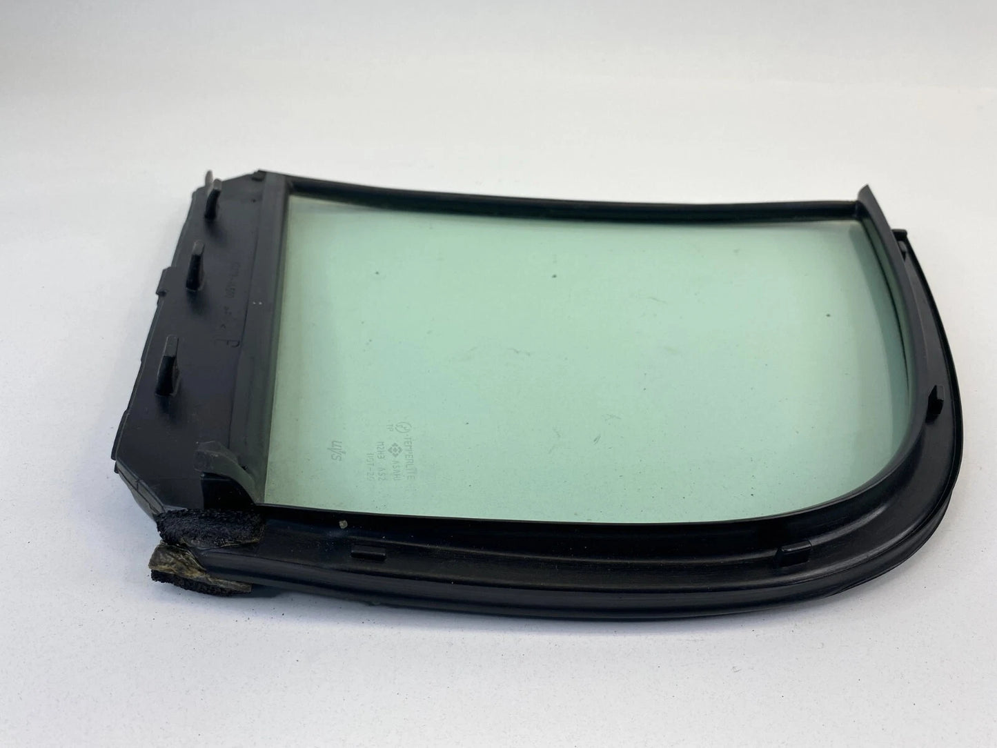 03-06 INFINITI G35 SDN REAR RIGHT BACK DOOR QUARTER WINDOW GLASS 82272-AL500 OEM