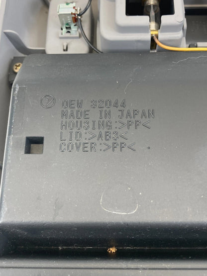 2003-2008 SUBARU FORESTER ROOF OVERHEAD CONSOLE DOME MAP LAMP LIGHT STORAGE OEM