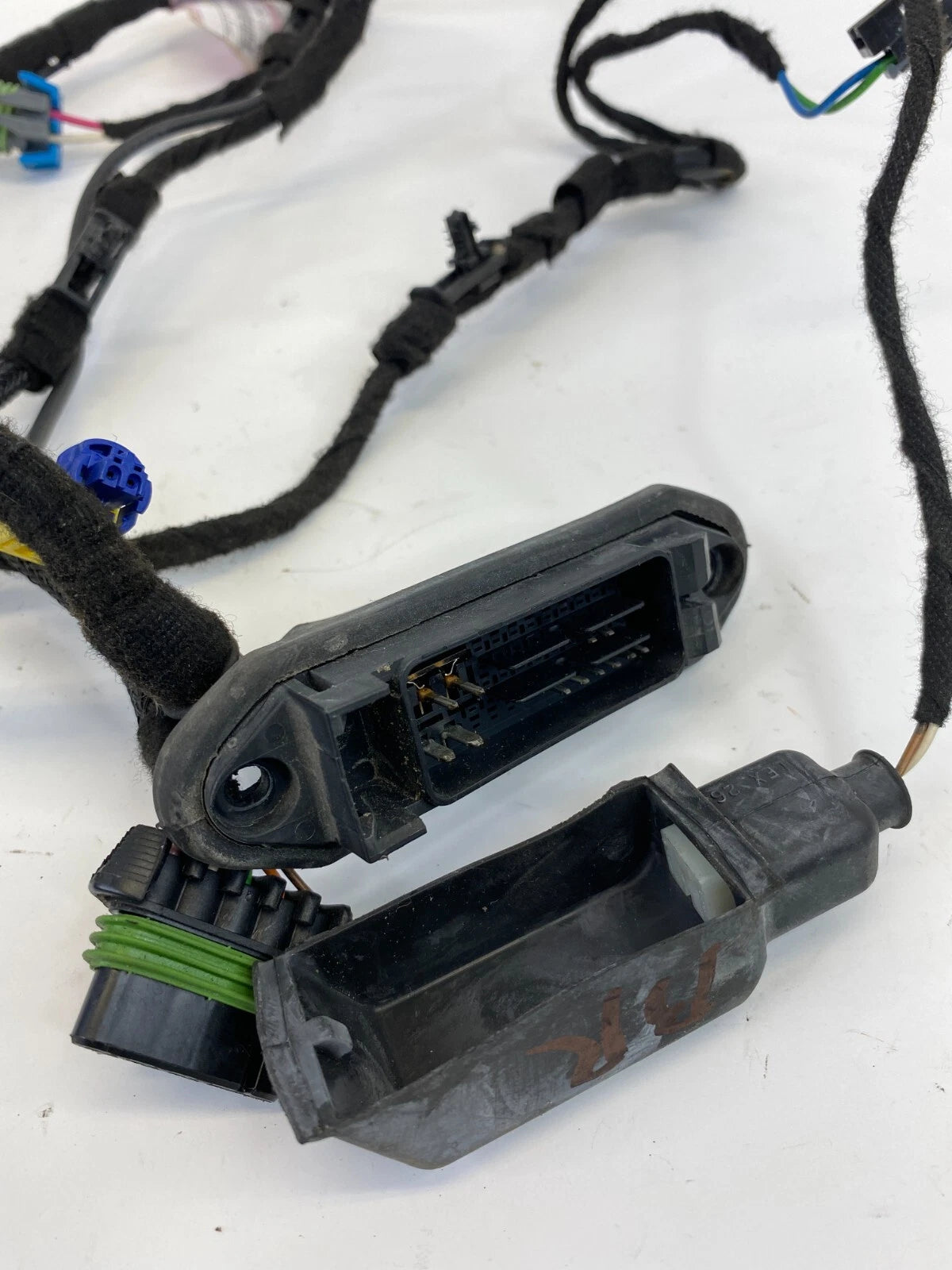 98-03 MERCEDES-BENZ ML 320 REAR RIGHT SIDE DOOR HARNESS WIRE WIRING A1635406109