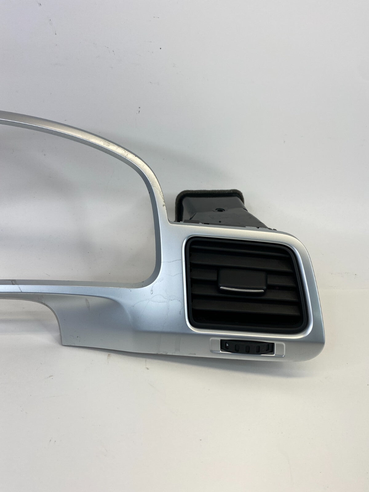 11-17 VW Volkswagen Touareg Instrument Cluster Speedometer Bezel Trim 7P1857189B