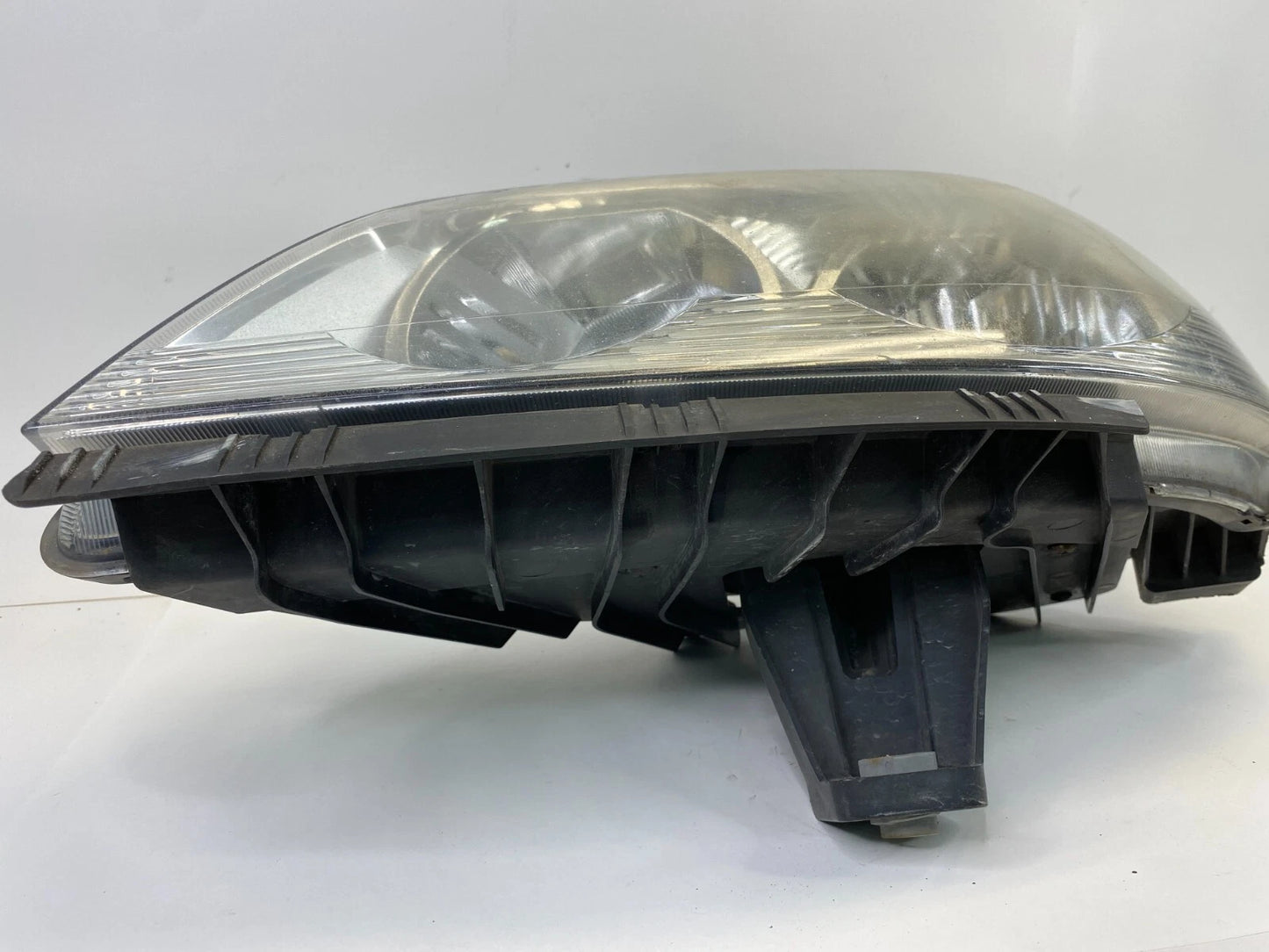 2009 2010 2011 2012 CHEVROLET TRAVERSE LEFT DRIVER HEADLIGHT HEADLAMP HALOGEN