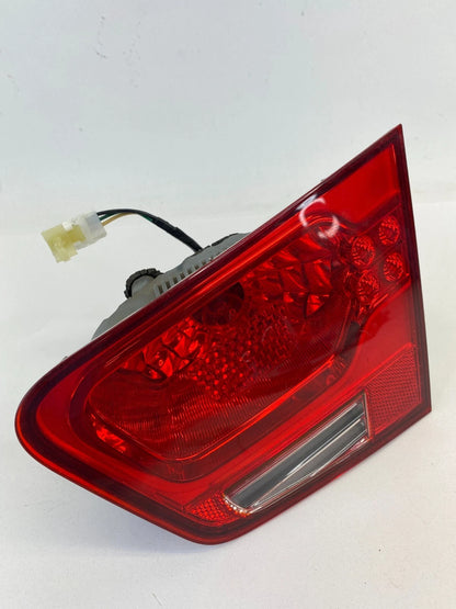 2010-2013 KIA FORTE SEDAN REAR RIGHT INNER TRUNK TAIL LIGHT 92404-1M000 OEM