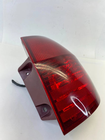 2004 2005 TOYOTA SIENNA PASSENGER RIGHT REAR TAIL LIGHT LAMP UNIT 81550AE010 OEM
