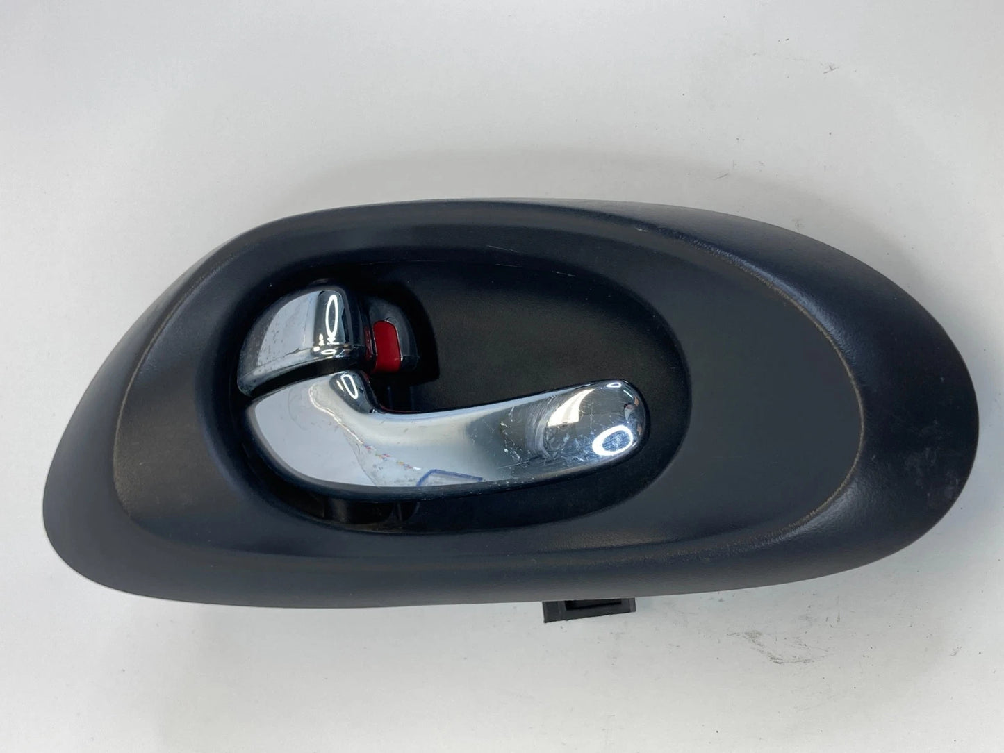 2002-2009 CHEVROLET TRAILBLAZER REAR LEFT SIDE INTERIOR DOOR HANDLE 15214506 OEM