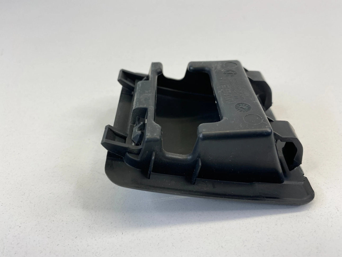 13-15 NISSAN SENTRA REAR DECK CHILD SEAT ANCHOR HOOK COVER CAP TRIM 79980-3RA0A