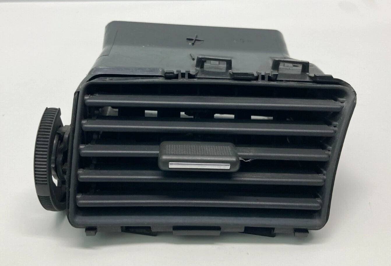 2004 2005 2006 2007 2008 CHRYSLER PACIFICA LEFT DRIVER DASH AIR VENT GRILLE OEM