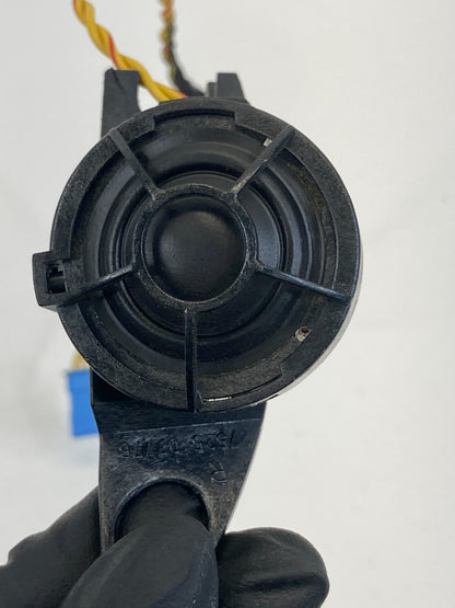 99 00 BMW 01-05 325xi Front Right Side Door Tweeter Speaker 65-13-8-368-236 OEM