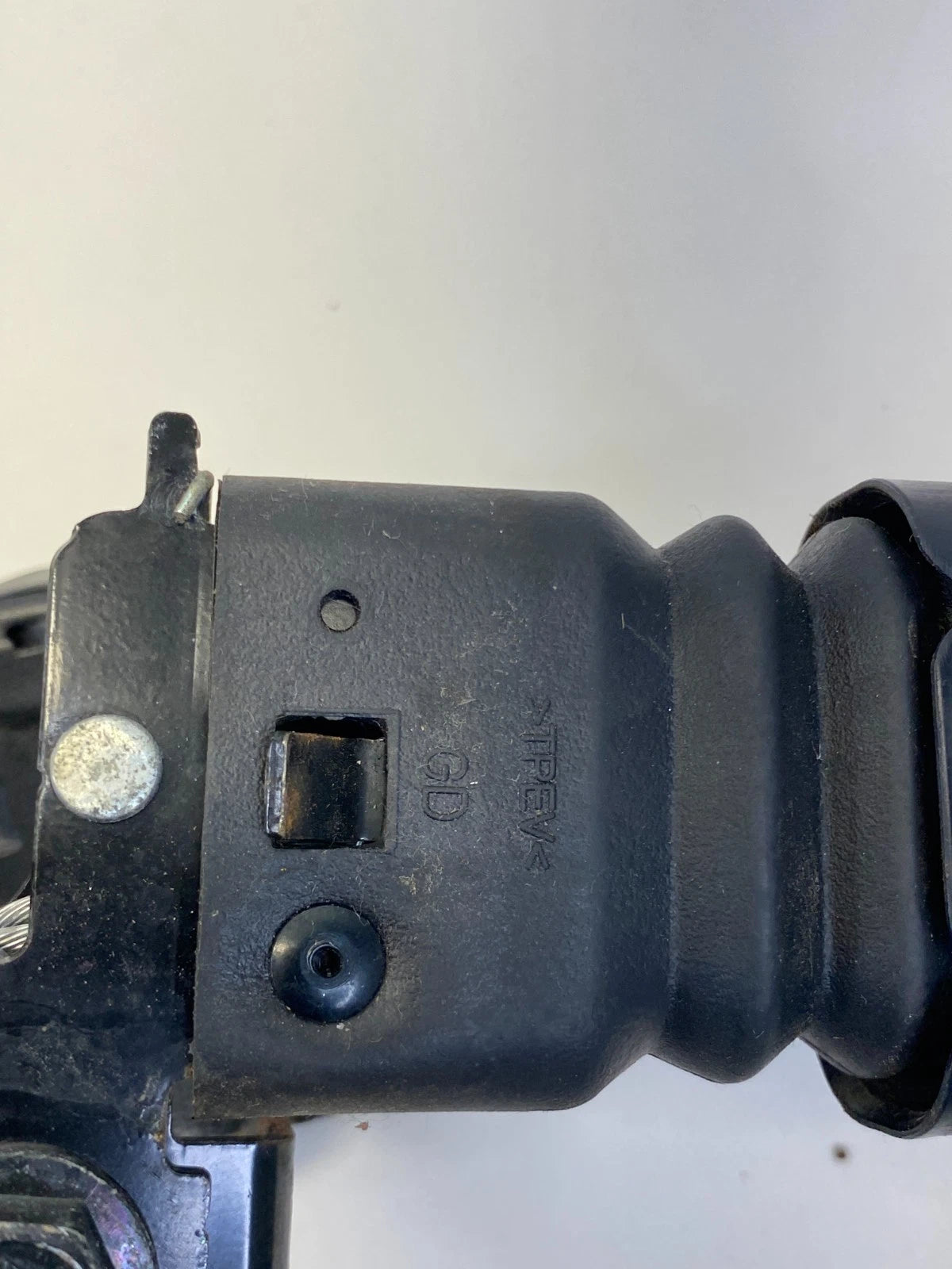 13-17 HYUNDAI ELANTRA GT PASSENGER SEAT BELT RETRACTOR OEM FACTORY 88820A5500
