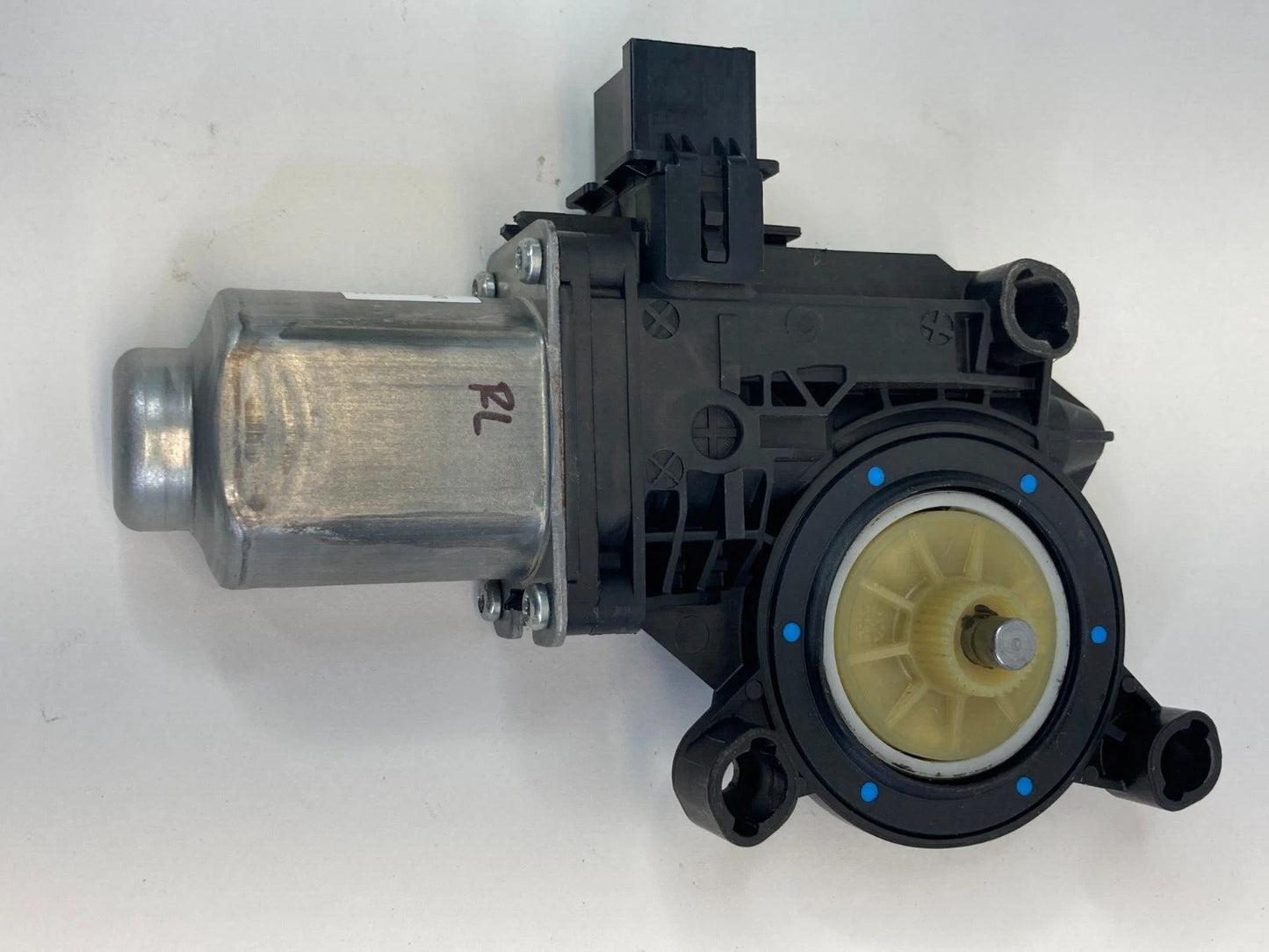 2012-2022 VW VOLKSWAGEN PASSAT REAR LEFT SIDE POWER WINDOW MOTOR 561959811 OEM