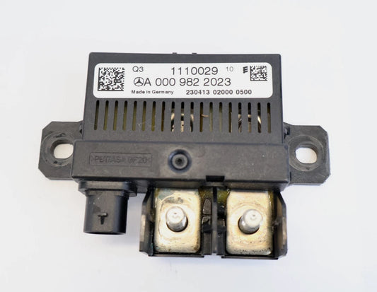 2010-2016 MERCEDES-BENZ E350 15-17 E400 BATTERY CONTROL RELAY MODULE A0009822023
