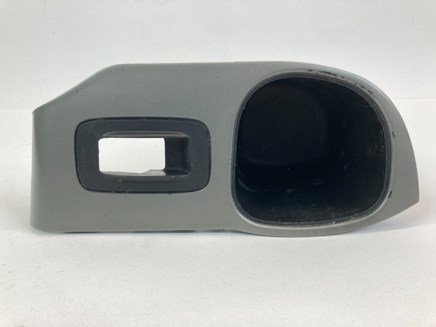 2003-2005 Honda Pilot Rear Right Side Window Switch Bezel Panel Trim RR RH OEM