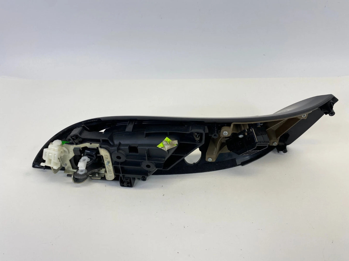 2007-2009 ACURA MDX FRONT RIGHT INTERIOR DOOR HANDLE W/ DOOR LOCK SWITCH TRIM