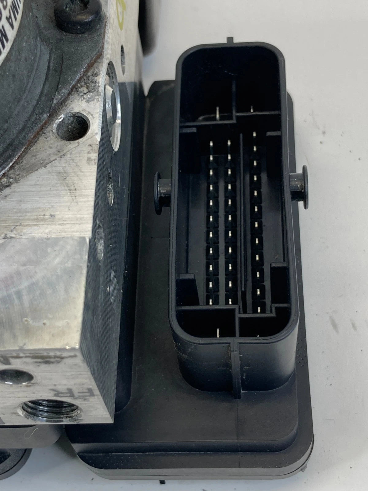 2016-2018 KIA SORENTO 2.4L FWD ABS ANTI LOCK BRAKE PUMP MODULE 58900-C6800 OEM