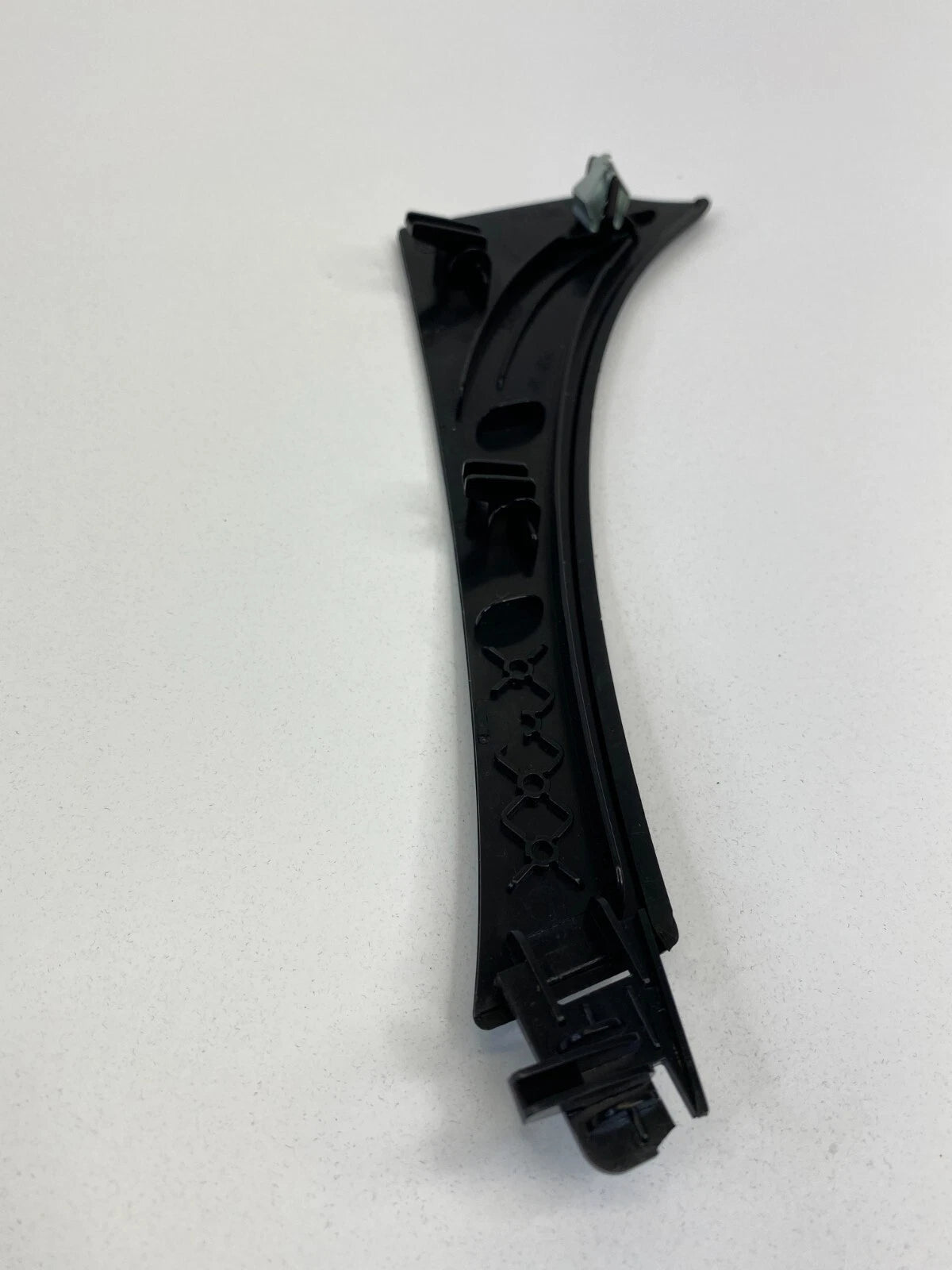 2011-2013 BUICK REGAL FRONT LEFT DRIVER SIDE INSTRUMENT PANEL MOLDING 13242092