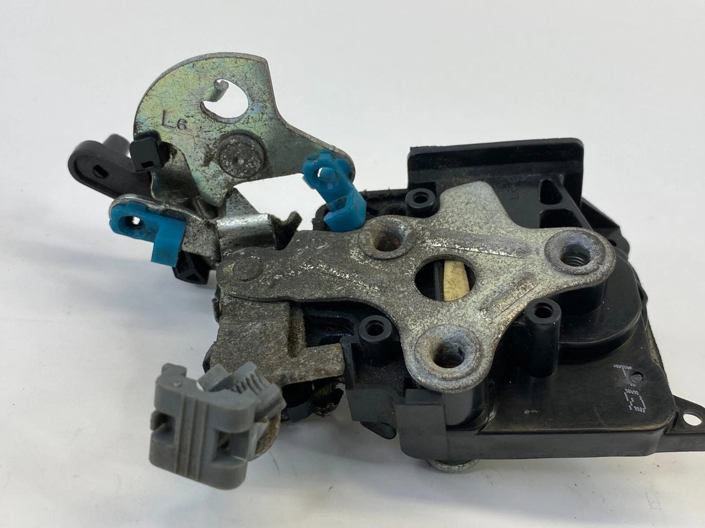 2007-2011 CHEVROLET AVEO SEDAN REAR LEFT DOOR LOCK LATCH RELEASE ACTUATOR OEM