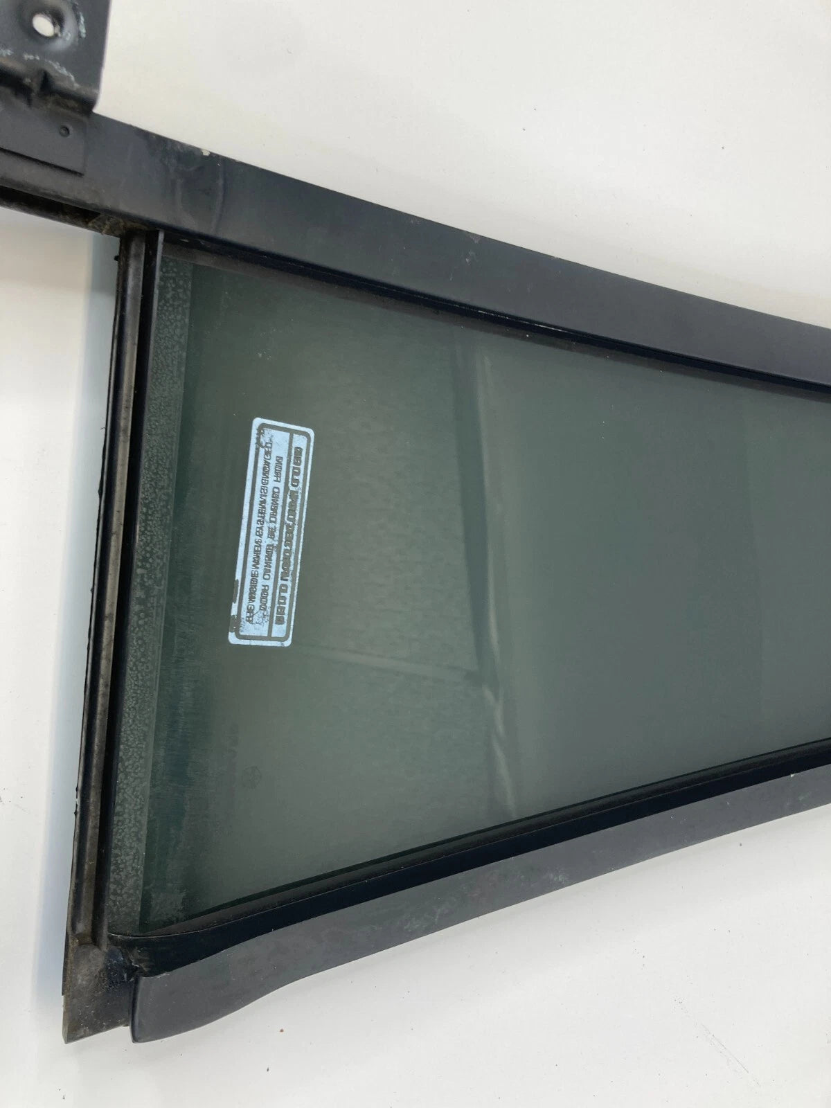 93-98 JEEP GRAND CHEROKEE REAR RIGHT BACK DOOR VENT FIXED GLASS WINDOW 55255588