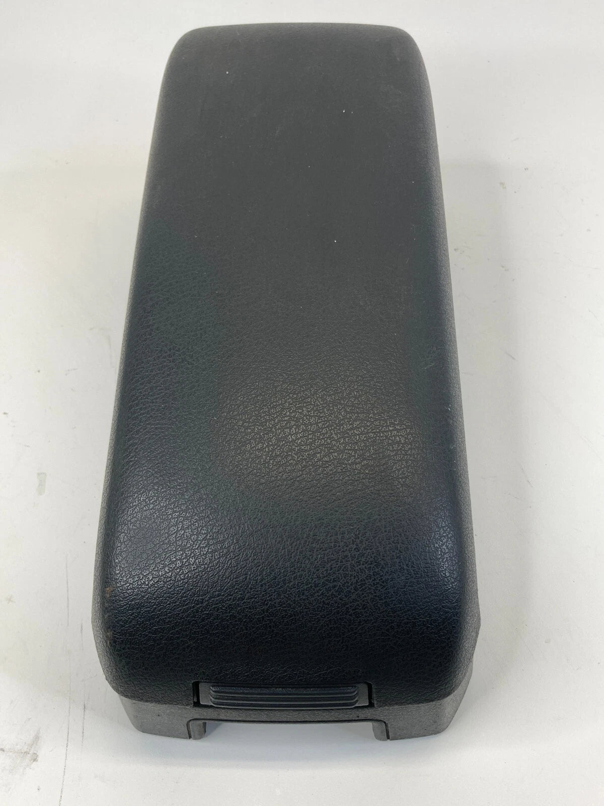 2011-2017 JEEP PATRIOT CENTER CONSOLE ARM REST ARMREST LID COVER STORAGE OEM