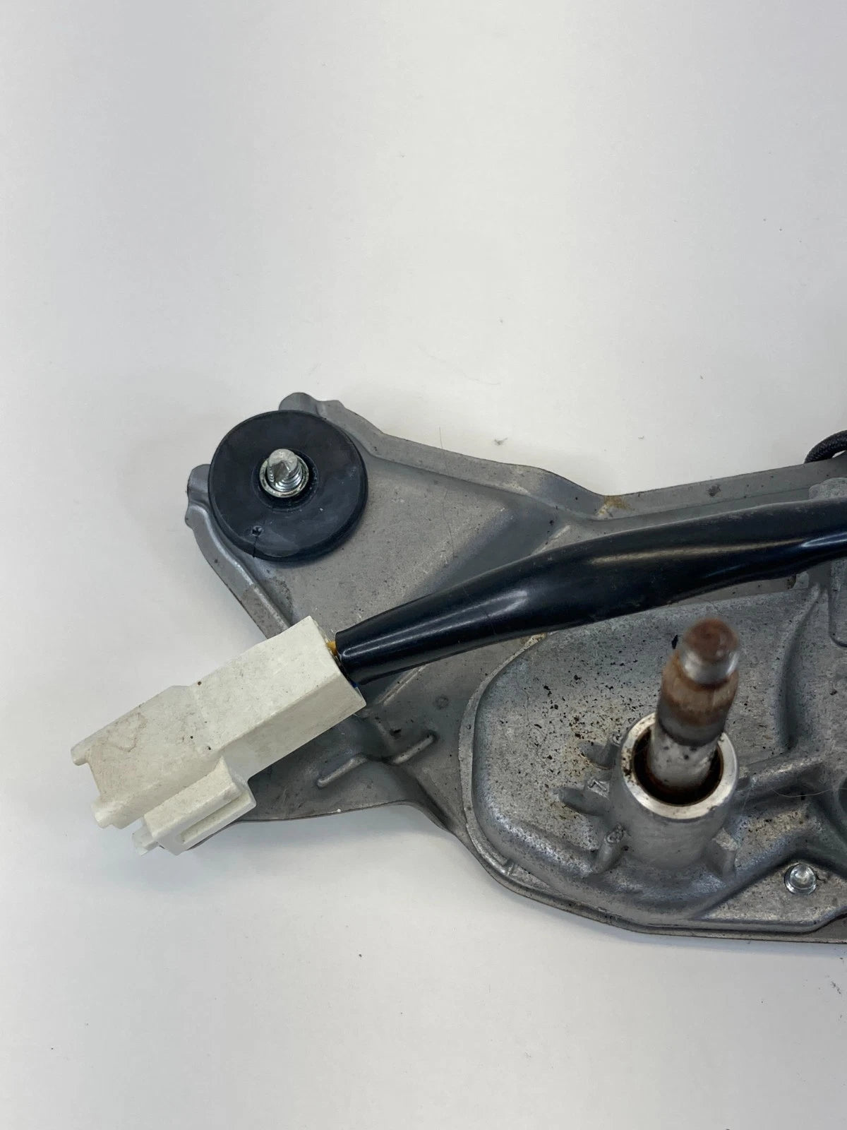 2004-2009 TOYOTA PRIUS REAR LIFTGATE WINDSHIELD WIPER MOTOR 85130-47010 OEM