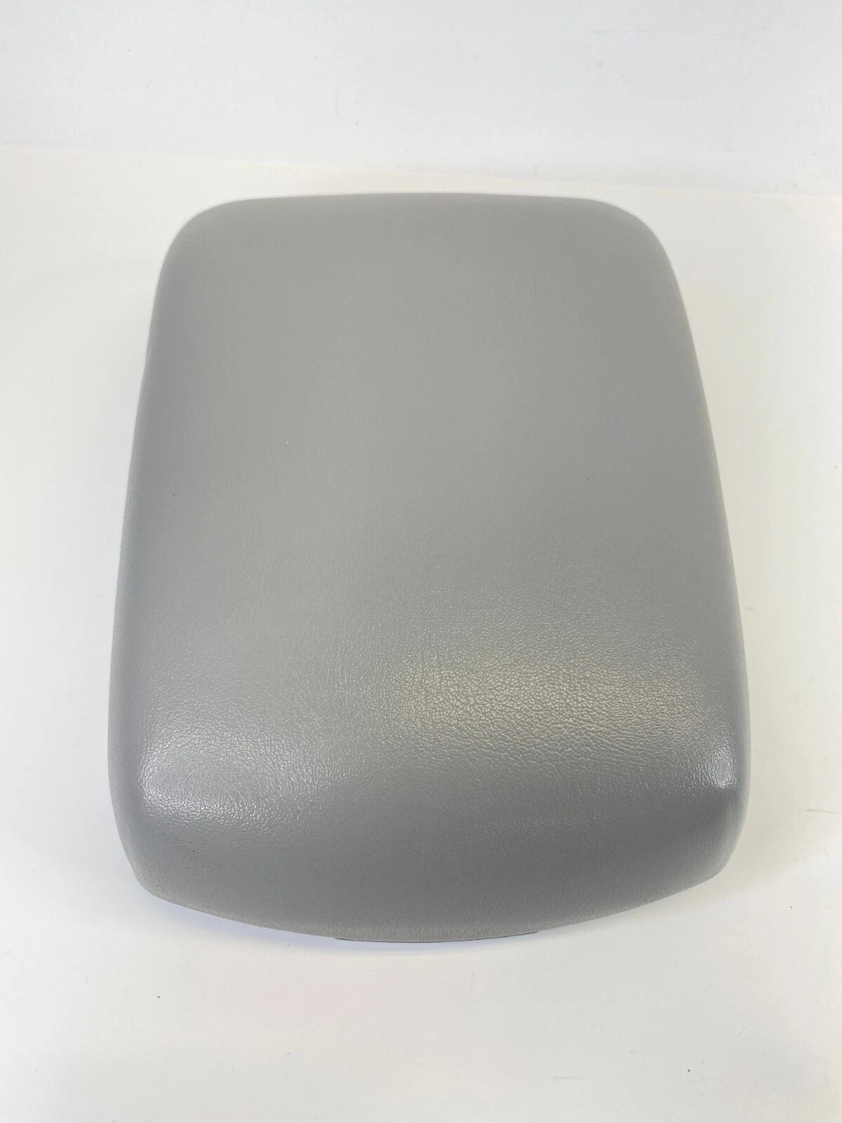 2007 2008 2009 SUZUKI XL-7 XL7 CENTER CONSOLE LID ARMREST ARM REST OEM