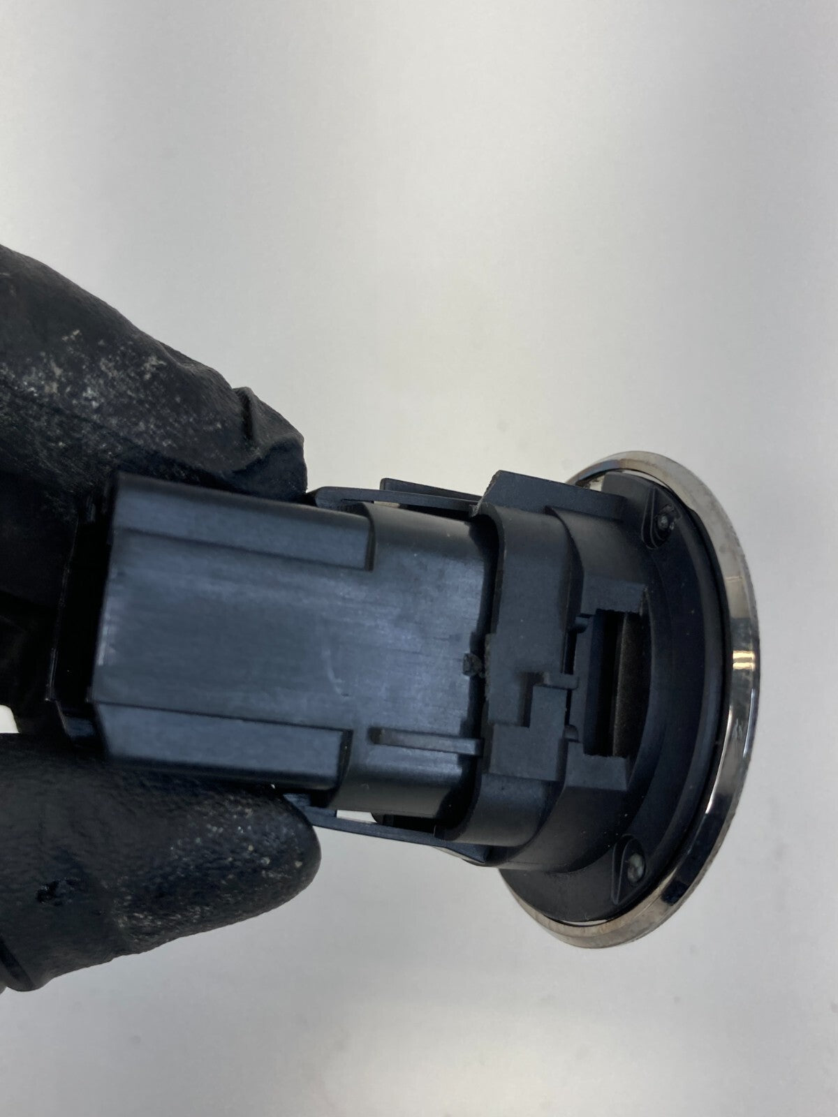 10-16 Buick LaCrosse Ignition Power Start Push Control Switch W Key 20911637 OEM