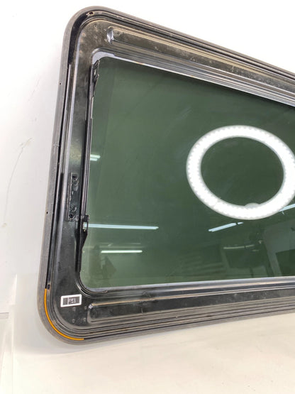 1997-2017 FORD EXPEDITION FRONT PANO SUNROOF SUN ROOF GLASS ASSEMBLY OEM