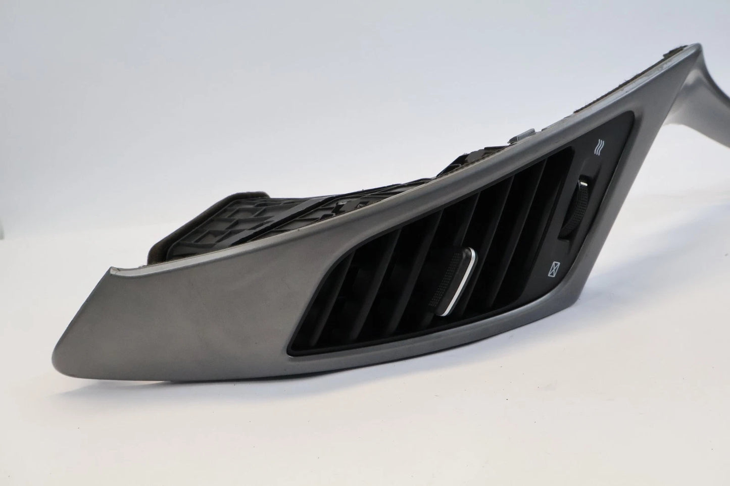 2014-2016 HYUNDAI ELANTRA DASH CENTER LEFT SIDE AIR VENT GRILLE 97410-3XAA0 OEM