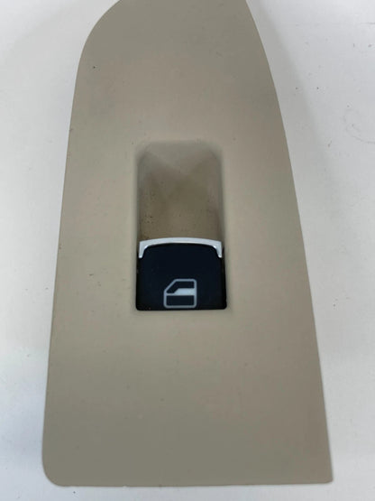 2009-2017 VOLKSWAGEN CC REAR RIGHT SIDE DOOR WINDOW SWITCH W/ BEZEL 3C8867376A
