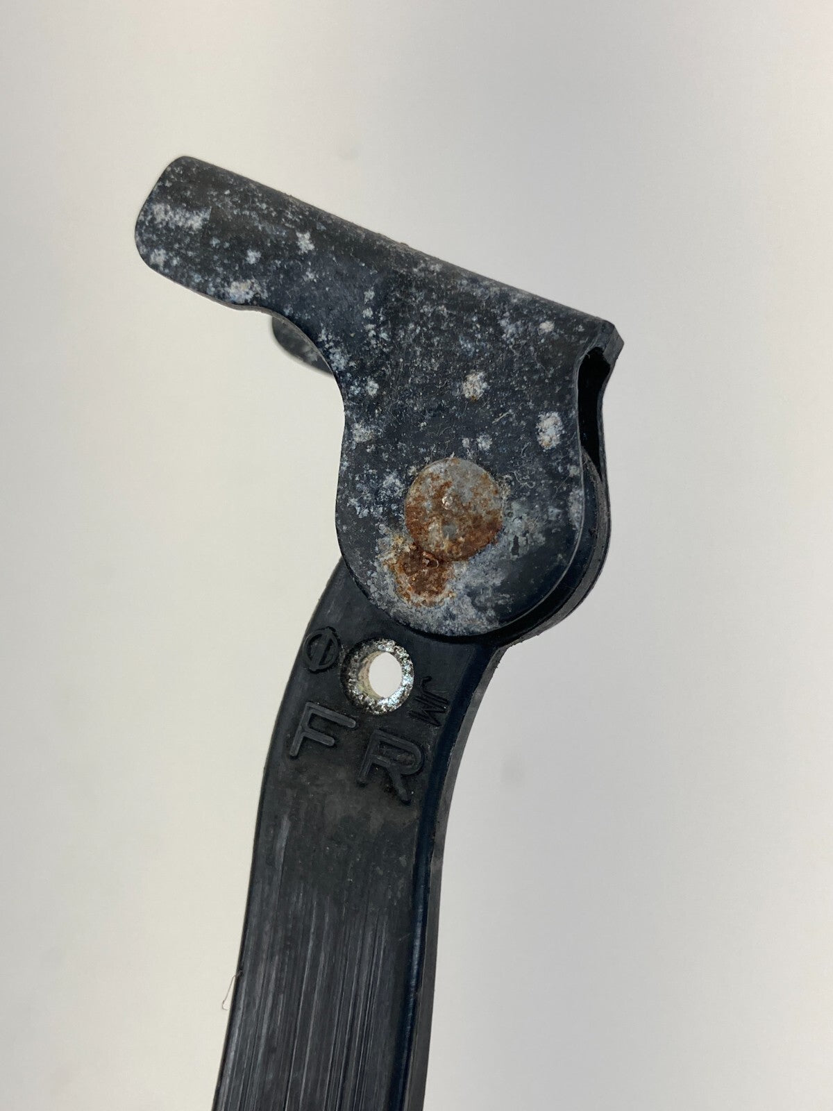 08-13 Nissan Rogue Front Right Side Stopper Detent Arm Hinge Checker Assembly