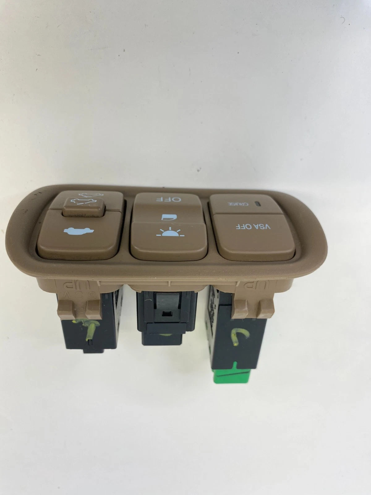 2003-2008 HONDA PILOT CRUISE VSA CONTROL INNER LIGHT LAMP & SUNROOF SWITCH