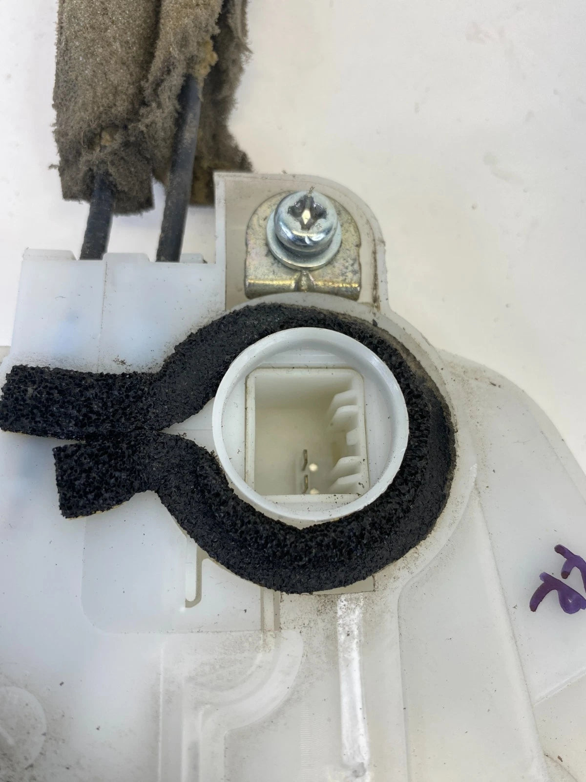 2008-2012 Honda Accord SEDAN Front Right Side Door Lock Latch Release Actuator