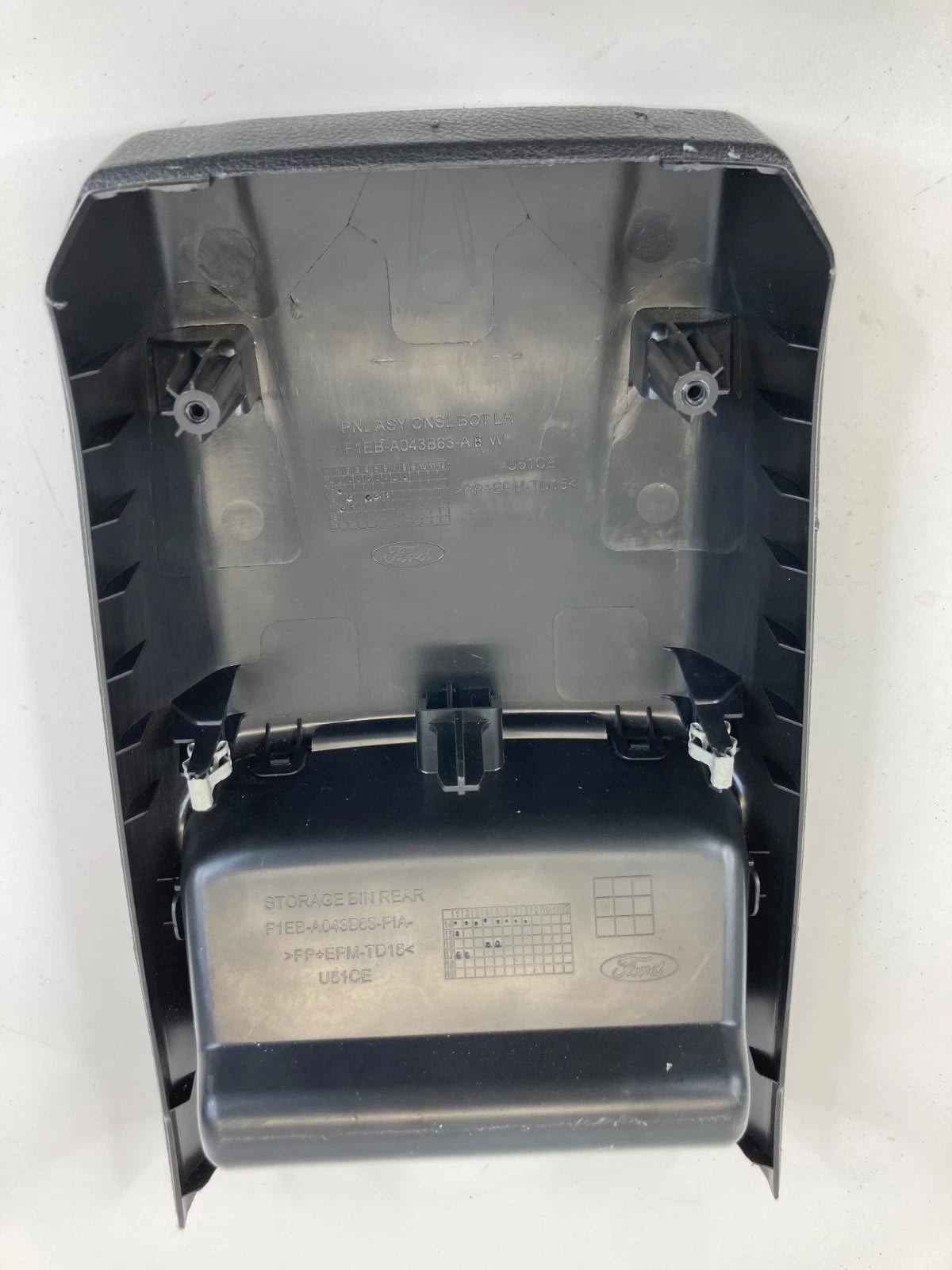 2015-2017 FORD FOCUS CENTER CONSOLE REAR END TRIM PANEL F1EB-A043B63-ABW OEM