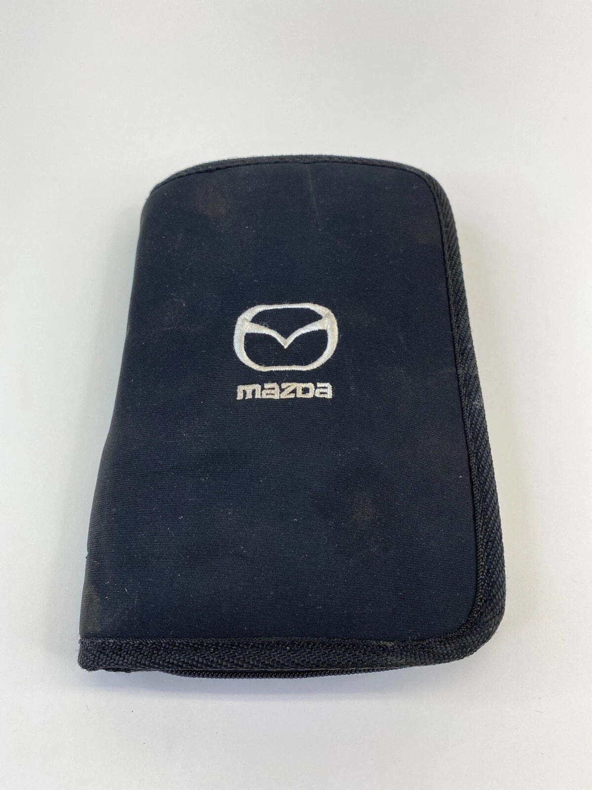 2004 MAZDA6 MAZDA 6 SEDAN OWNERS MANUAL REFERENCE GUIDE BOOKS SET W/ CASE OEM