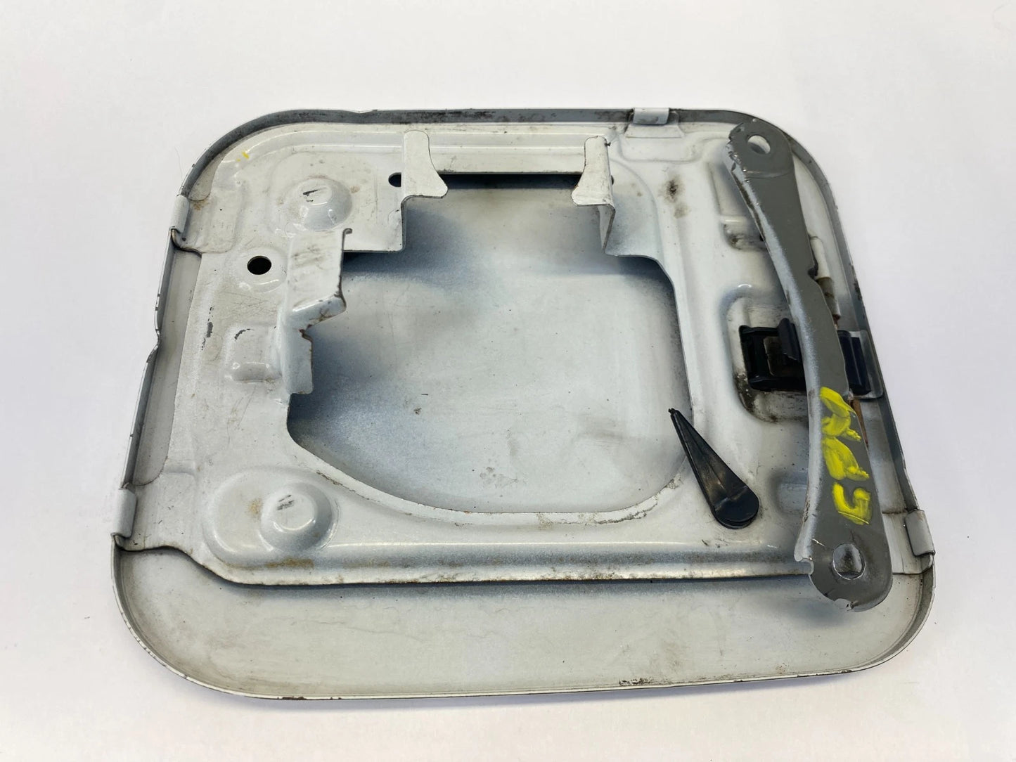 2003 04 05 06 07 2008 PONTIAC VIBE FUEL TANK FILLER GAS COVER LID OEM