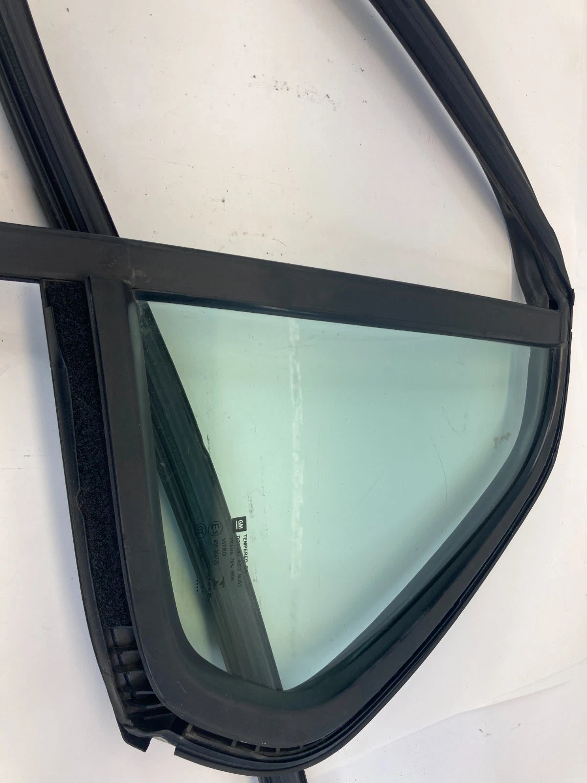 2015-2020 Chevrolet Trax Rear Right Passenger Quarter Window Glass E943R-004725