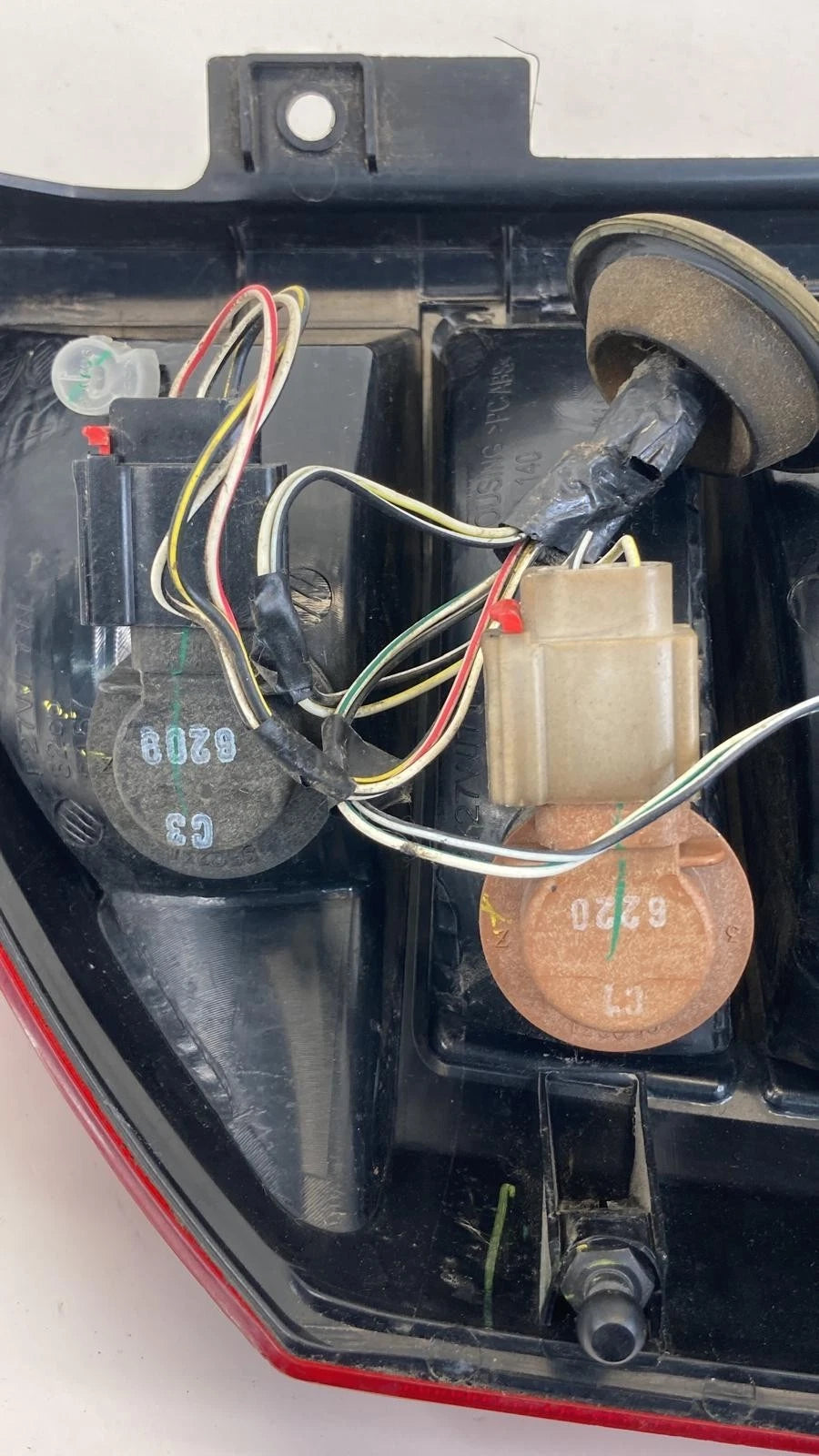 2007 2010 JEEP COMPASS REAR RIGHT PASSENGER SIDE TAIL LIGHT TAILLIGHT LAMP OEM