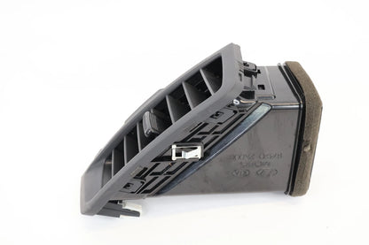 2010-2013 KIA SOUL DASH CENTER RIGHT A/C HEATER AIR VENT GRILLE 97420-2K000