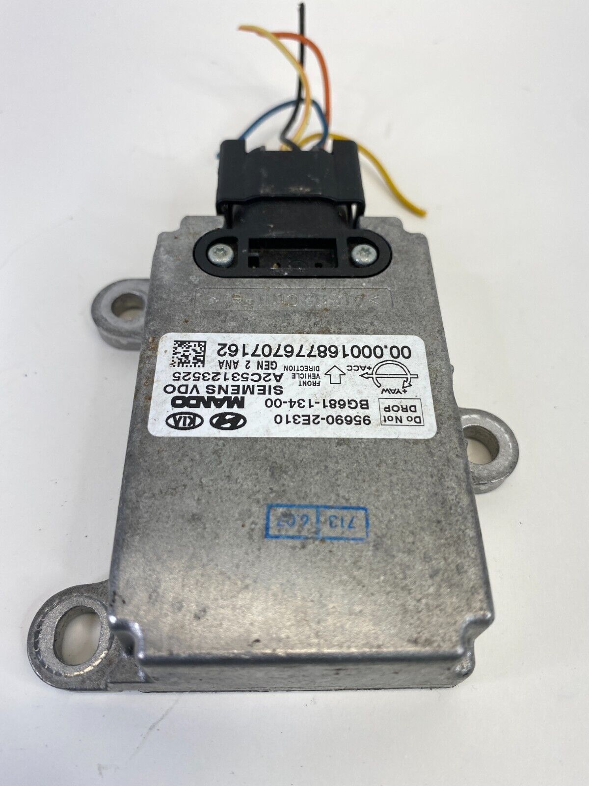 2008 2009 Hyundai Tucson Yaw Rate Sensor Control Module 95690-2E310 OEM