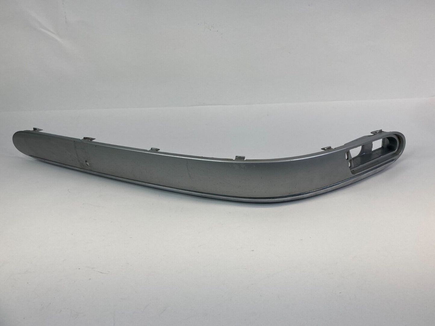 2000-2002 Mercedes-Benz S500 Front Right Side Bumper Trim Molding A2208850621