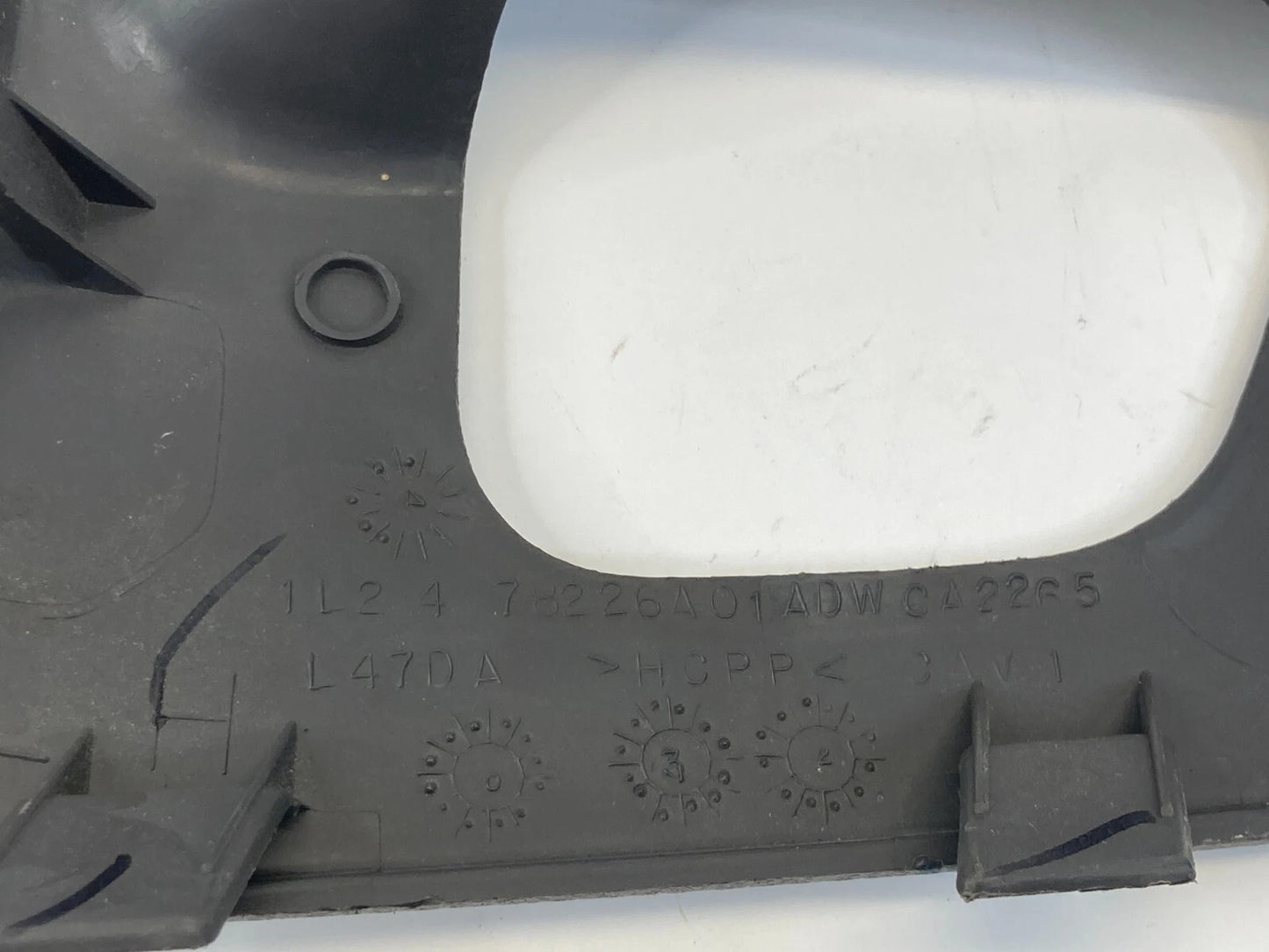 2002-2005 FORD EXPLORER FRONT LEFT INNER DOOR HANDLE COVER BEZEL TRIM PANEL OEM