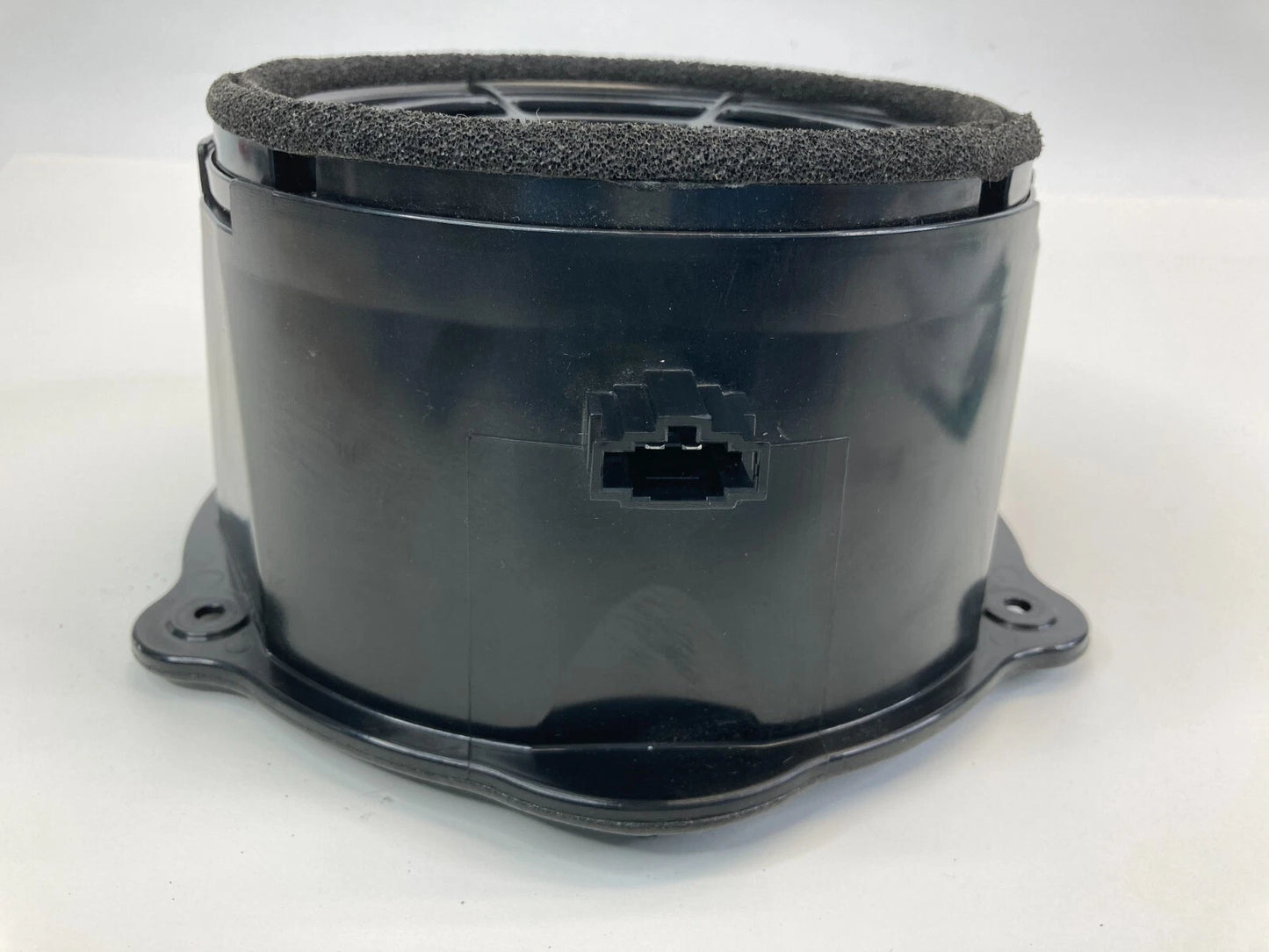 2005-2011 AUDI A6 QUATTRO REAR RIGHT SIDE DOOR SPEAKER AUDIO 4F0035415A BOSE