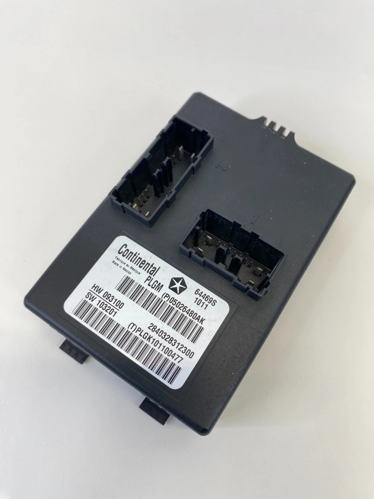 2011-2013 DODGE DURANGO TRUNK LIFTGATE CONTROL MODULE UNIT 05026480AK OEM